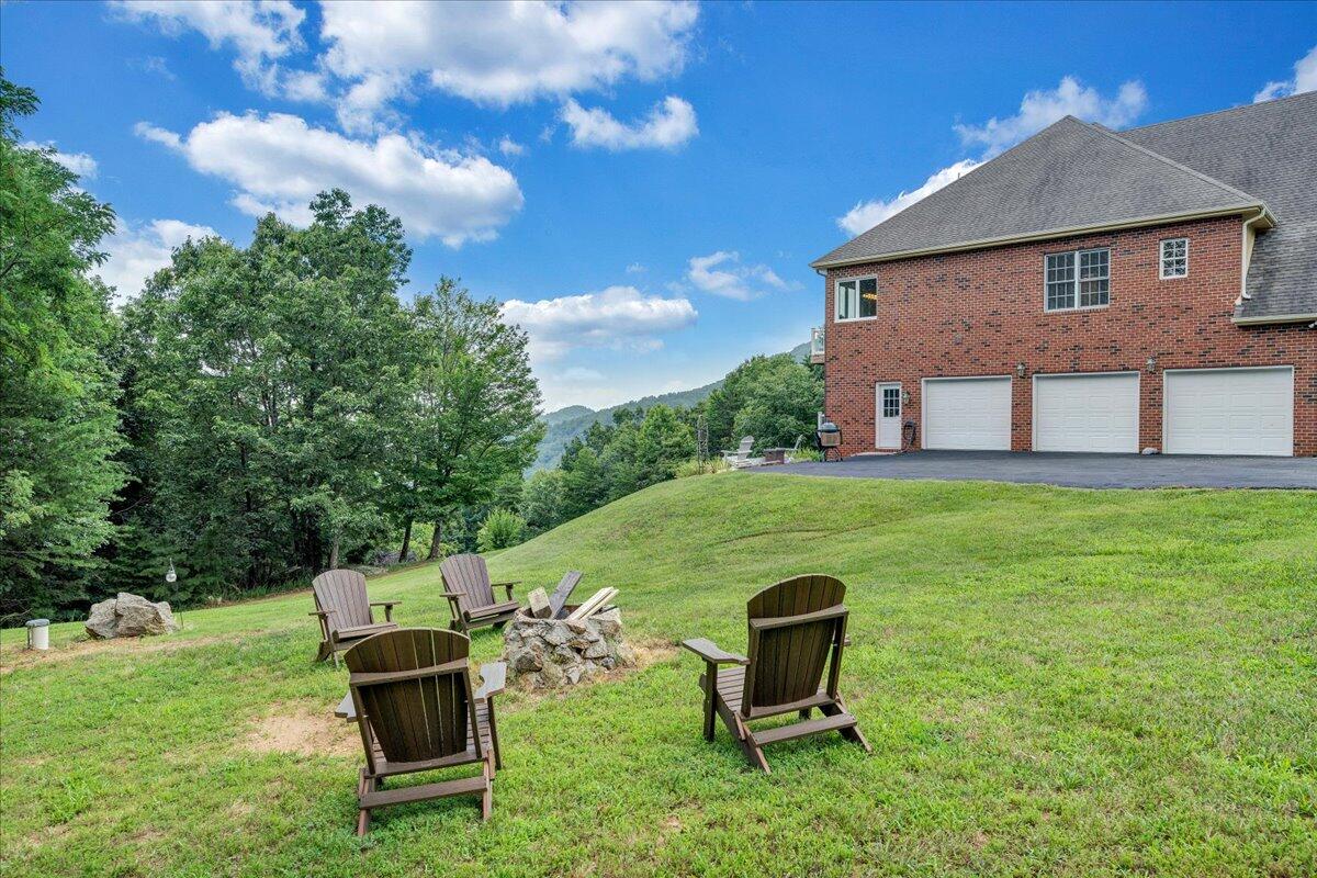360 Kalena DR