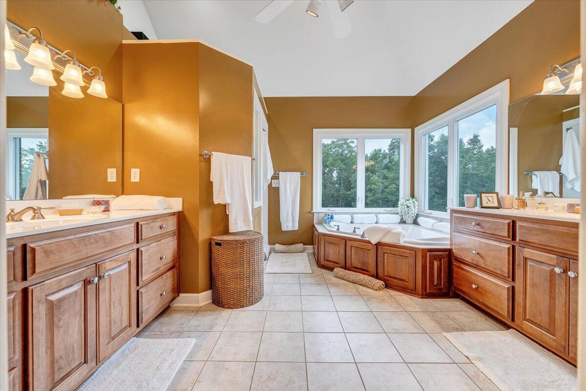 360 Kalena DR