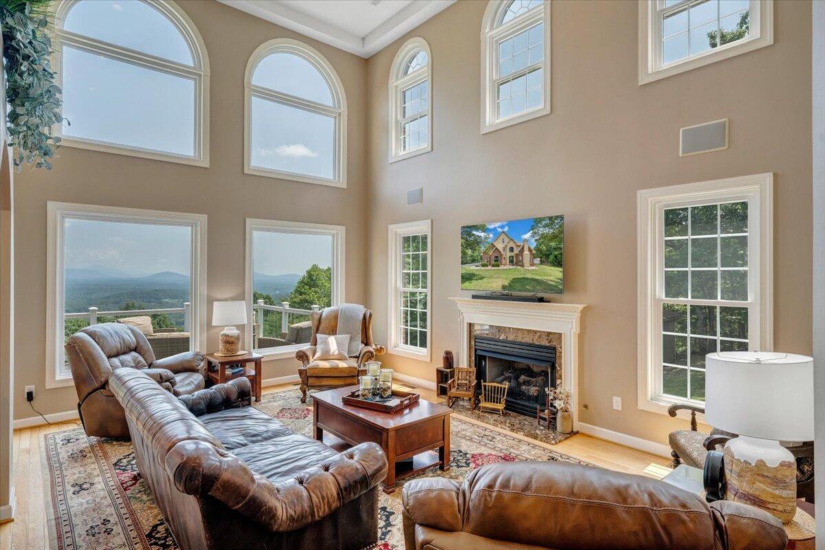360 Kalena DR