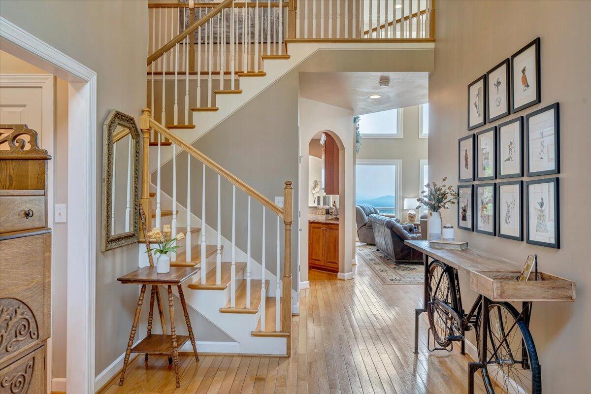 360 Kalena DR