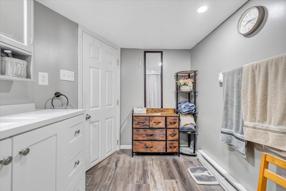 1109 Morehead AVE SE