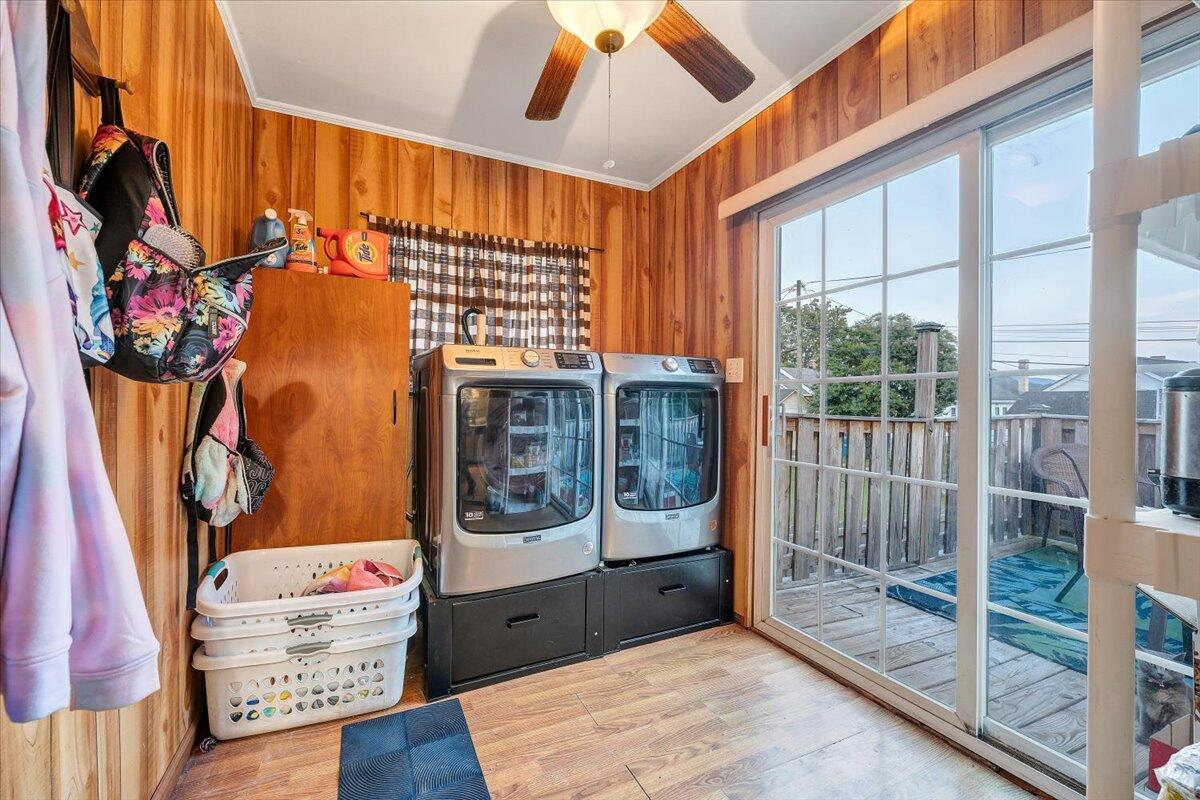 1109 Morehead AVE SE