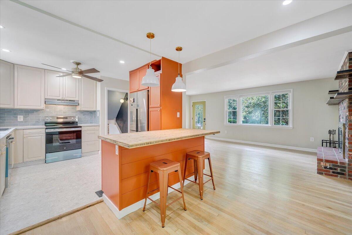 2516 Beverly BLVD SW