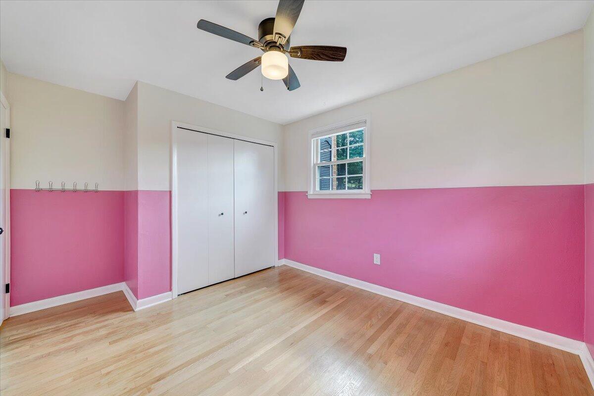 2516 Beverly BLVD SW