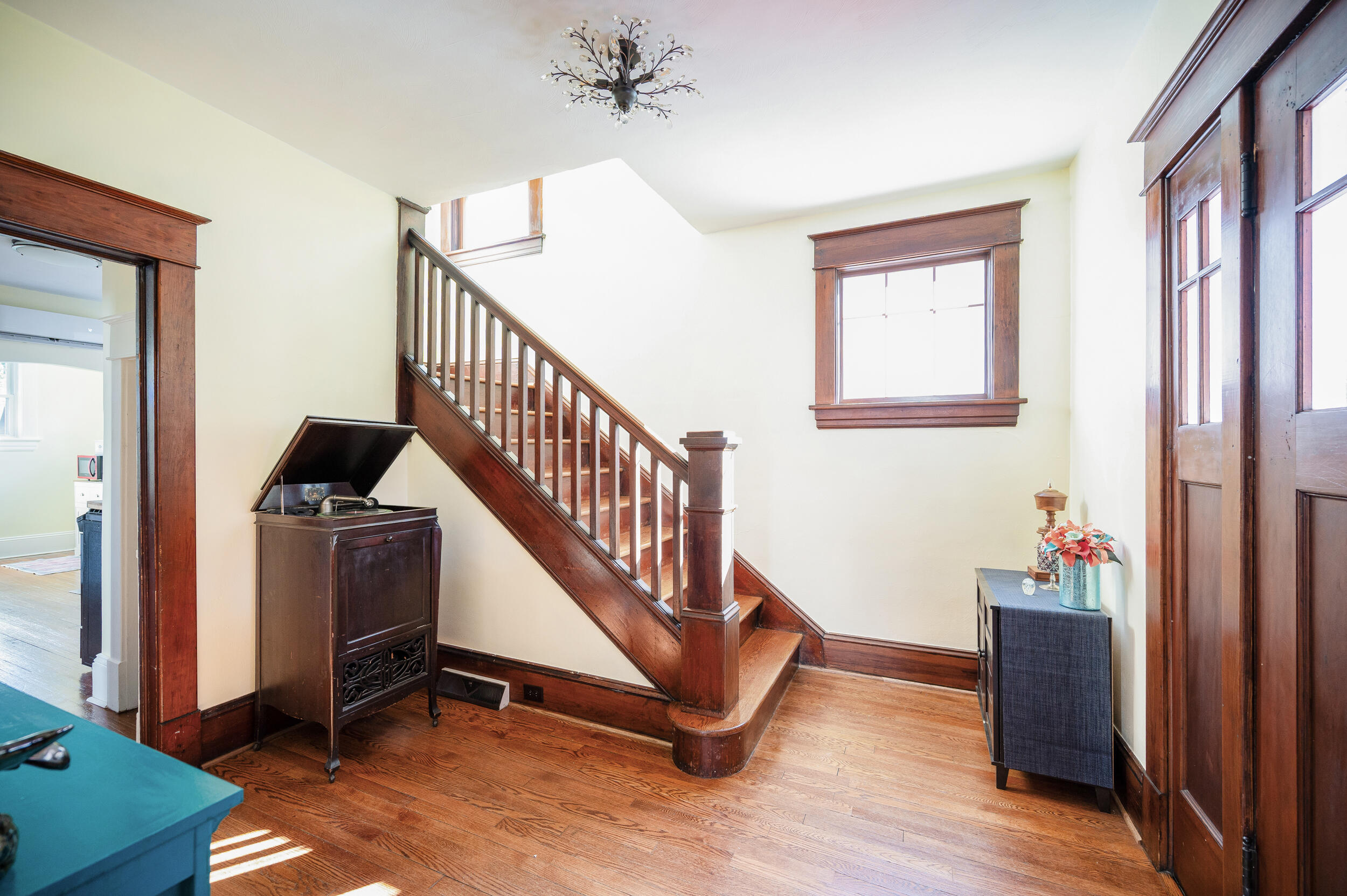 1710 Kenwood BLVD SE