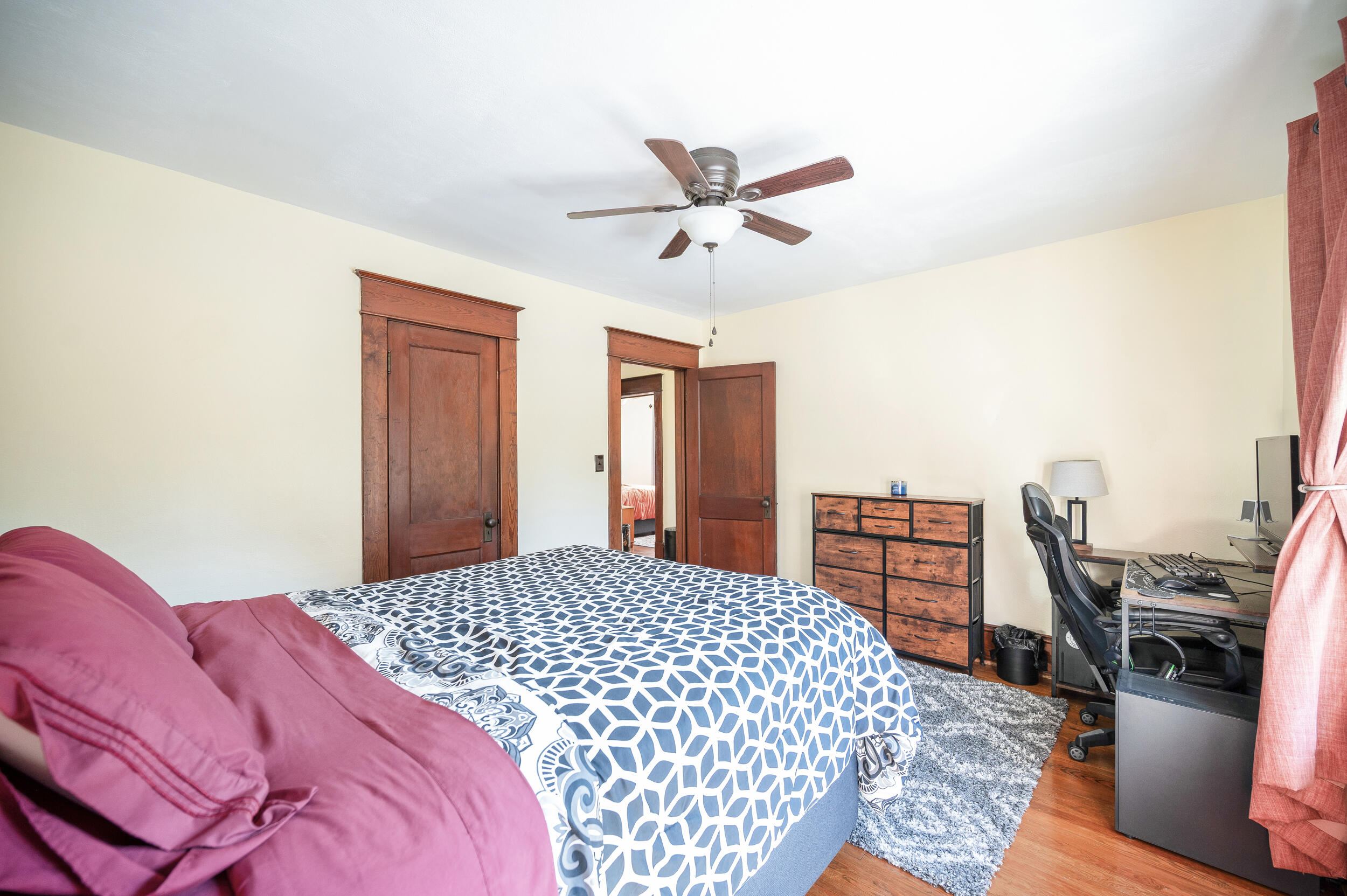 1710 Kenwood BLVD SE