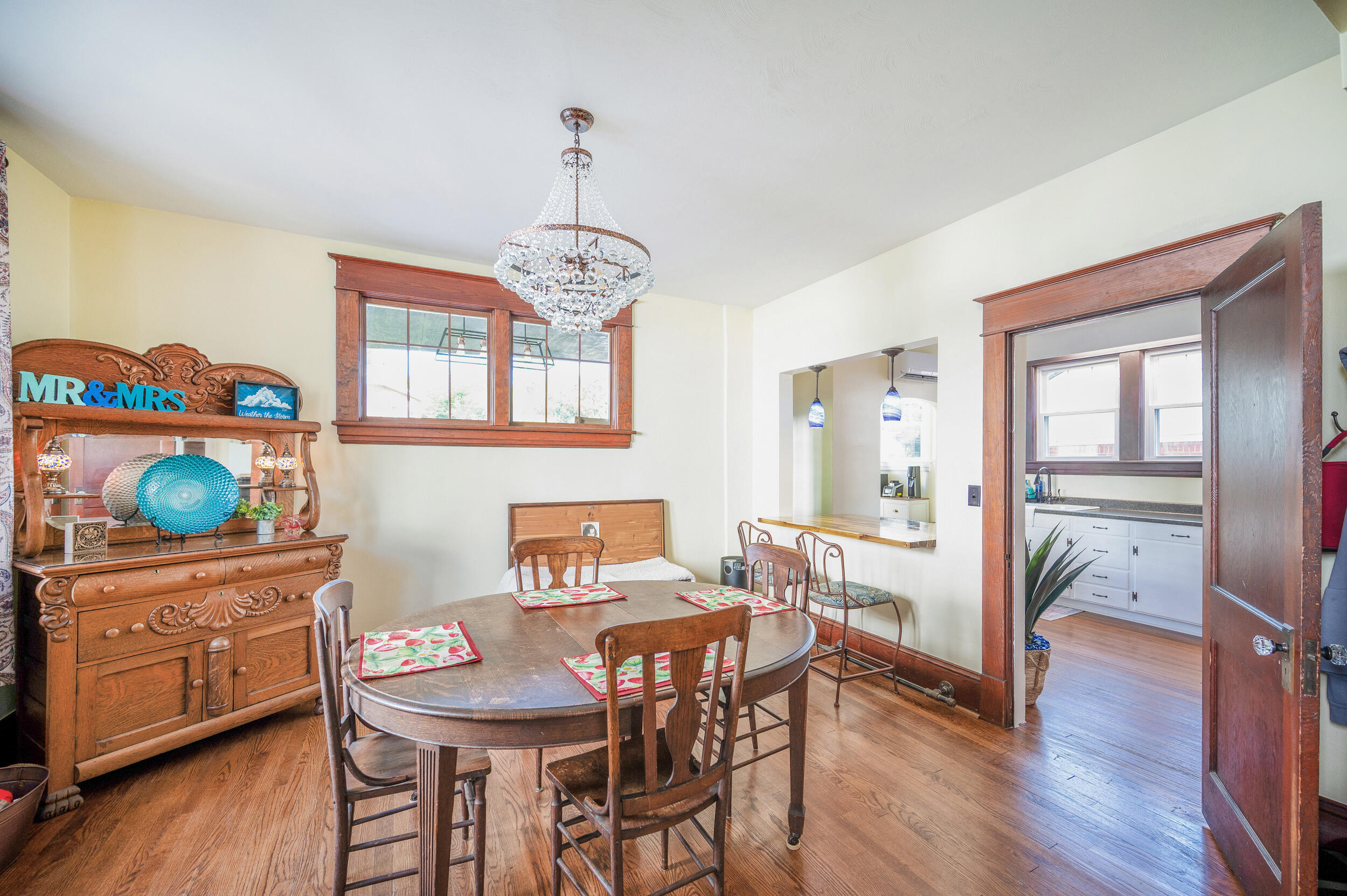 1710 Kenwood BLVD SE