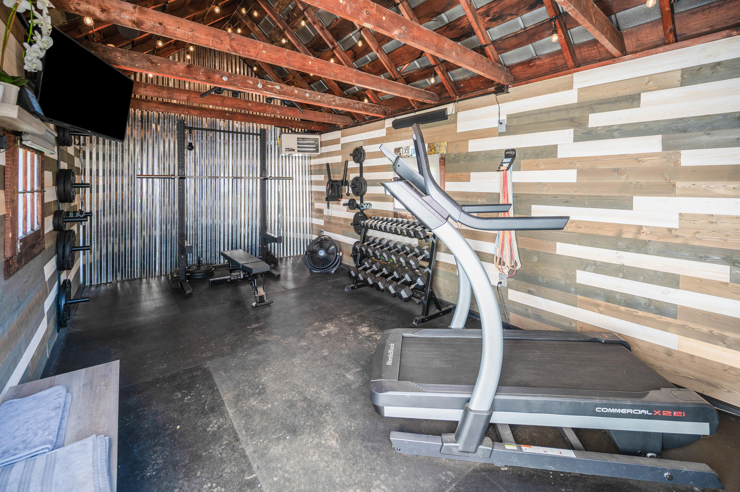 1710 Kenwood BLVD SE