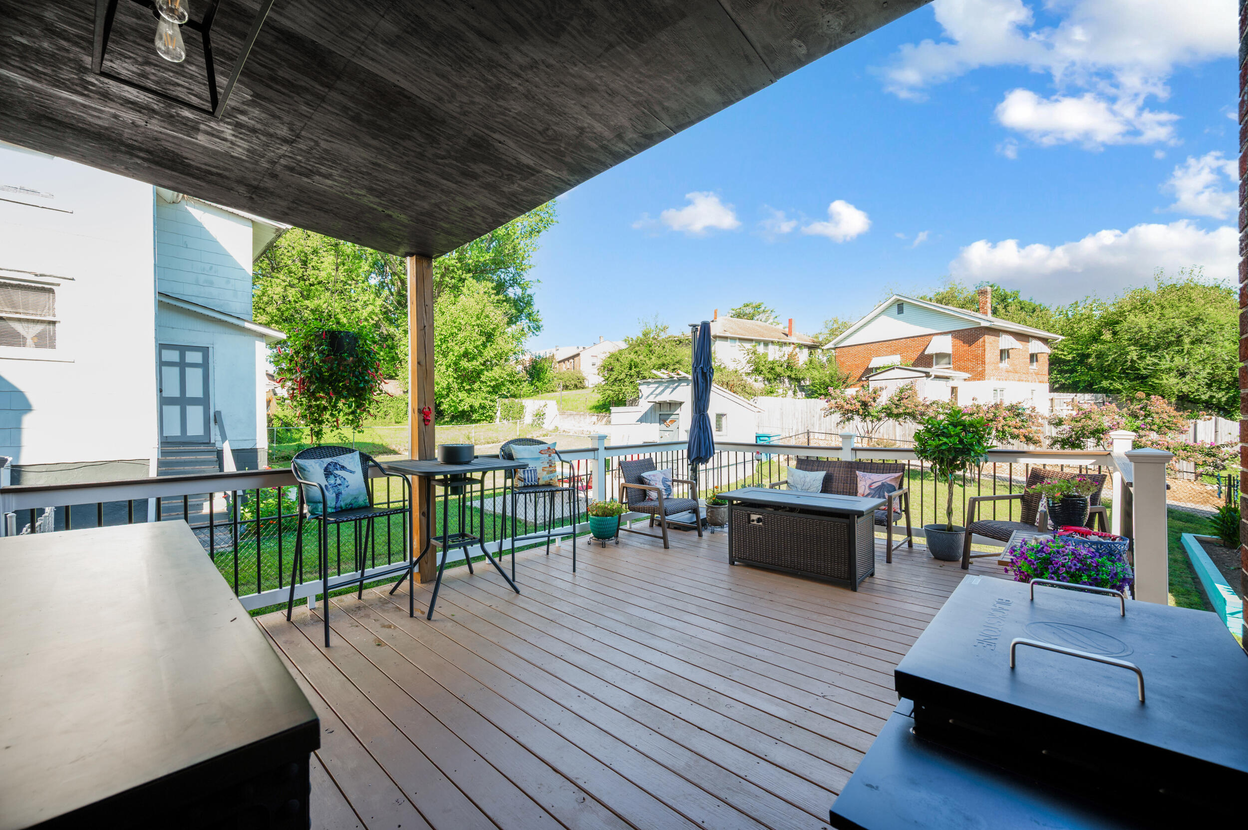 1710 Kenwood BLVD SE