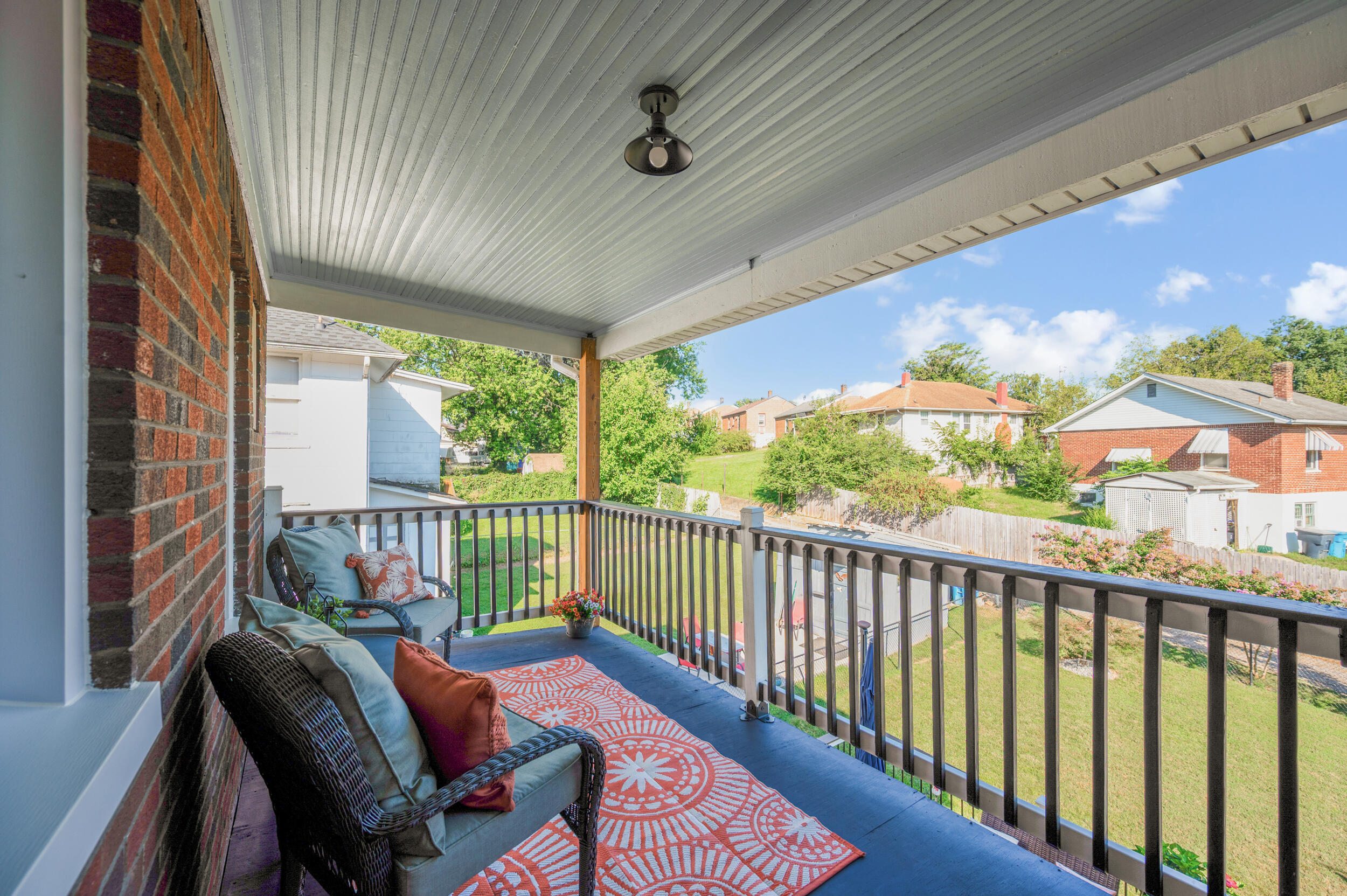 1710 Kenwood BLVD SE