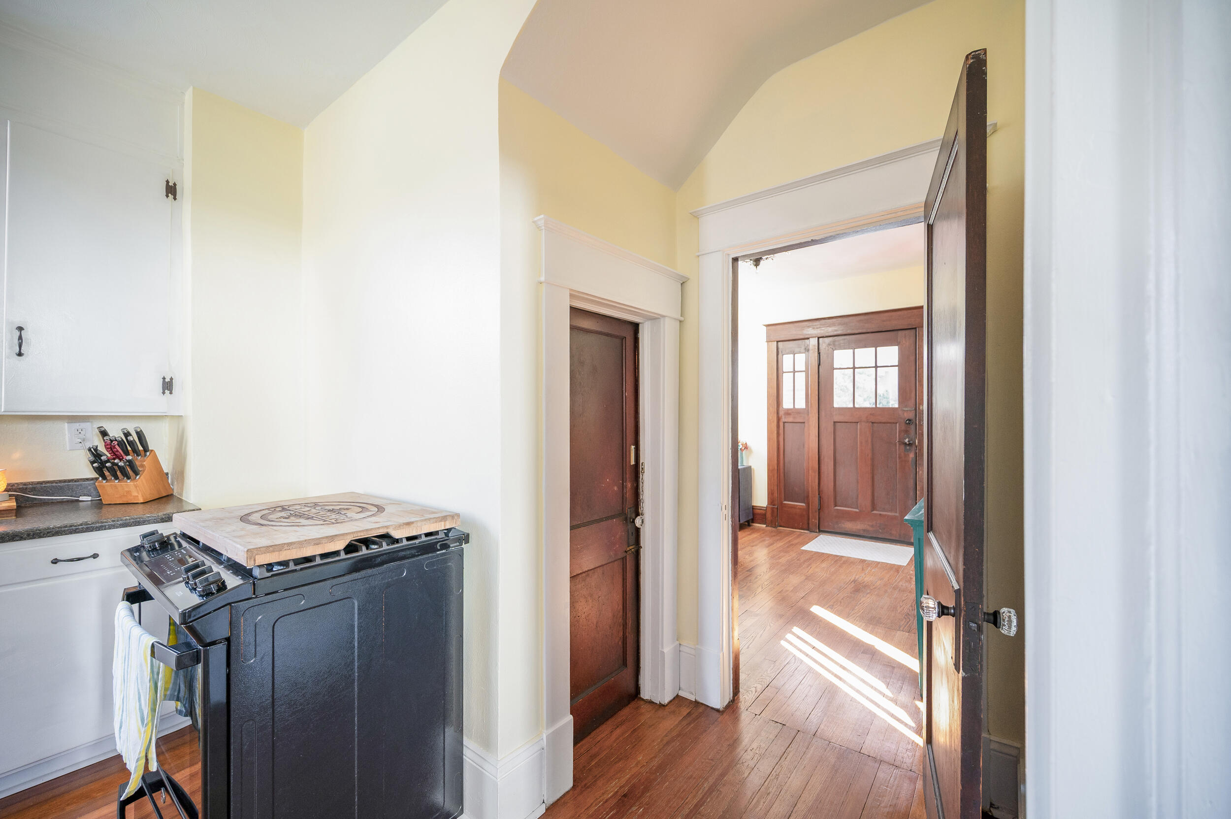 1710 Kenwood BLVD SE