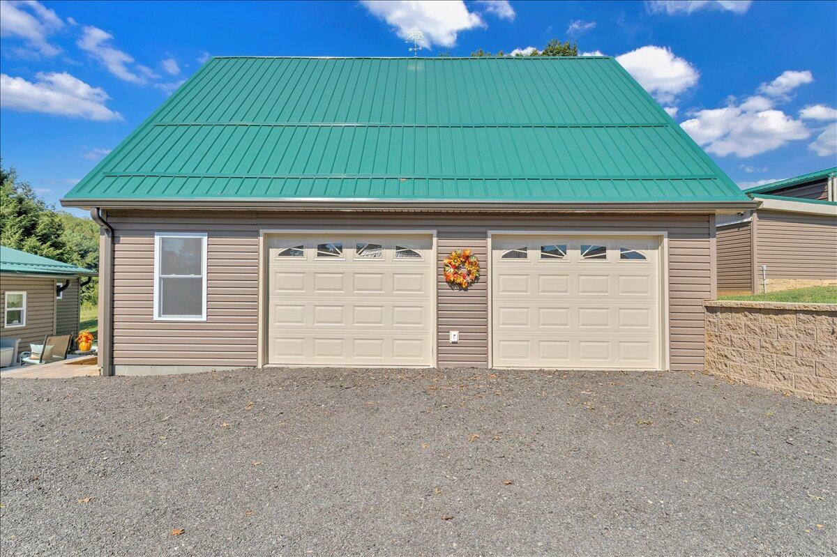 1434 Prease RD