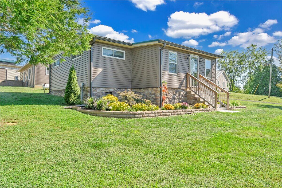 1434 Prease RD