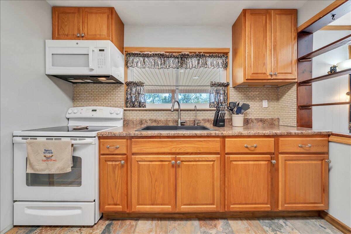 1434 Prease RD