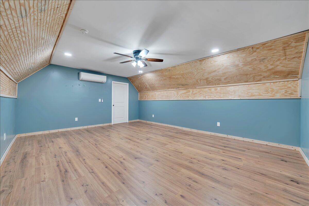 1434 Prease RD