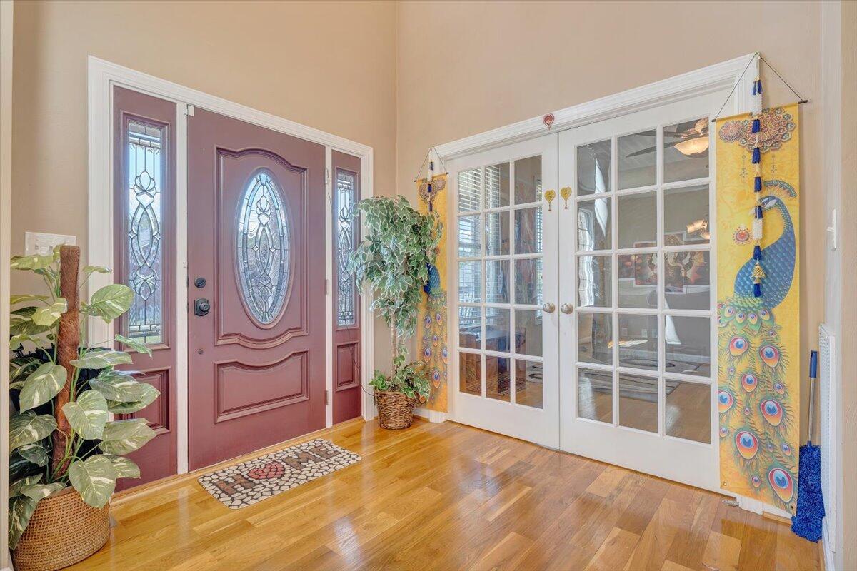 31 Fairway CT