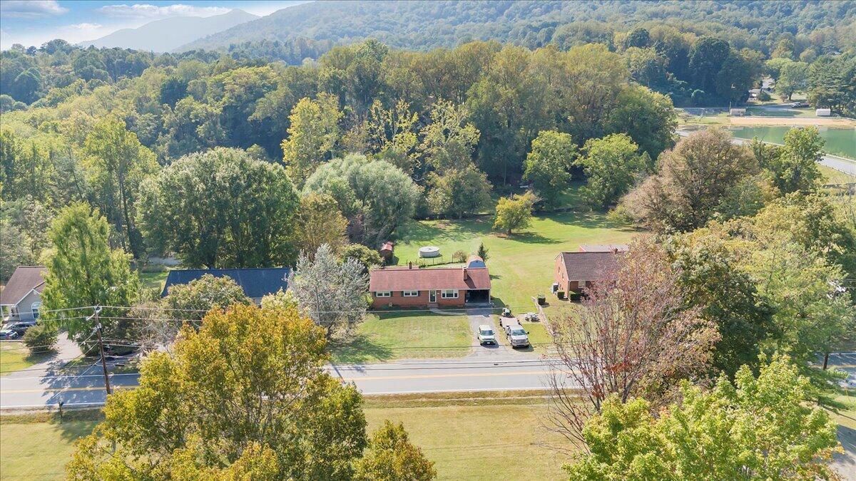 1047 Laymantown RD