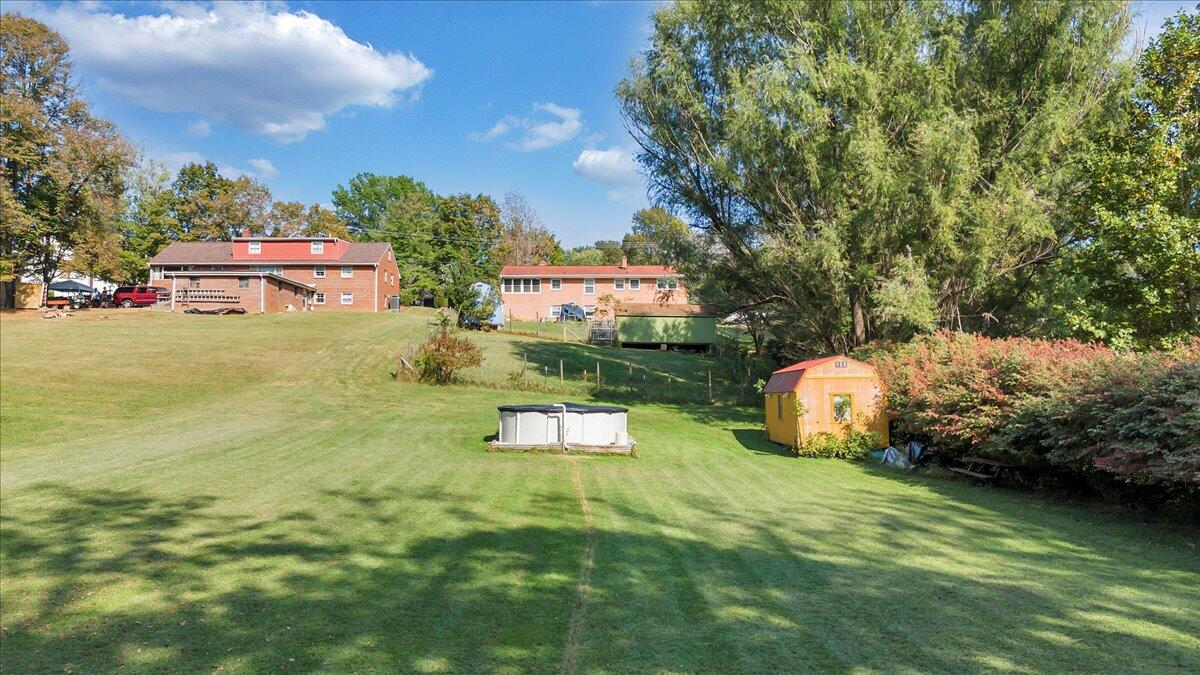 1047 Laymantown RD