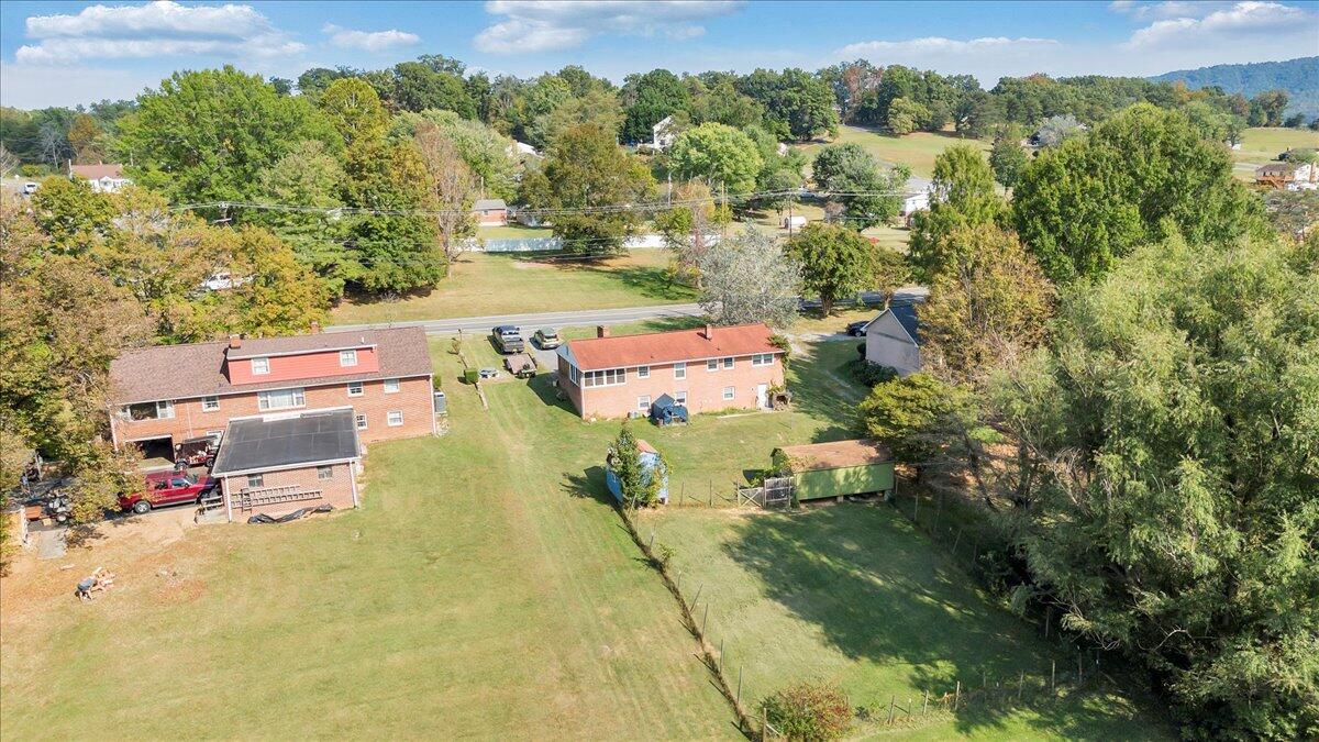 1047 Laymantown RD