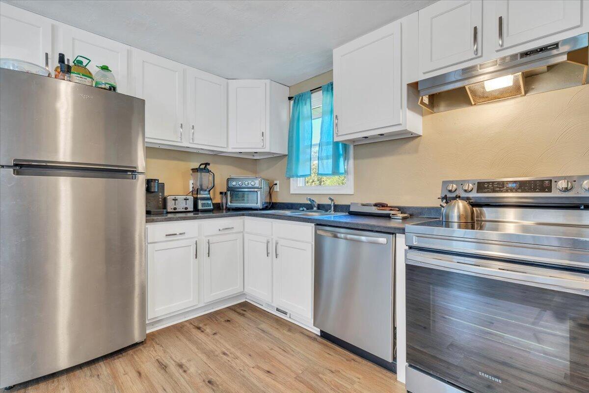 2633 Springhill DR NW