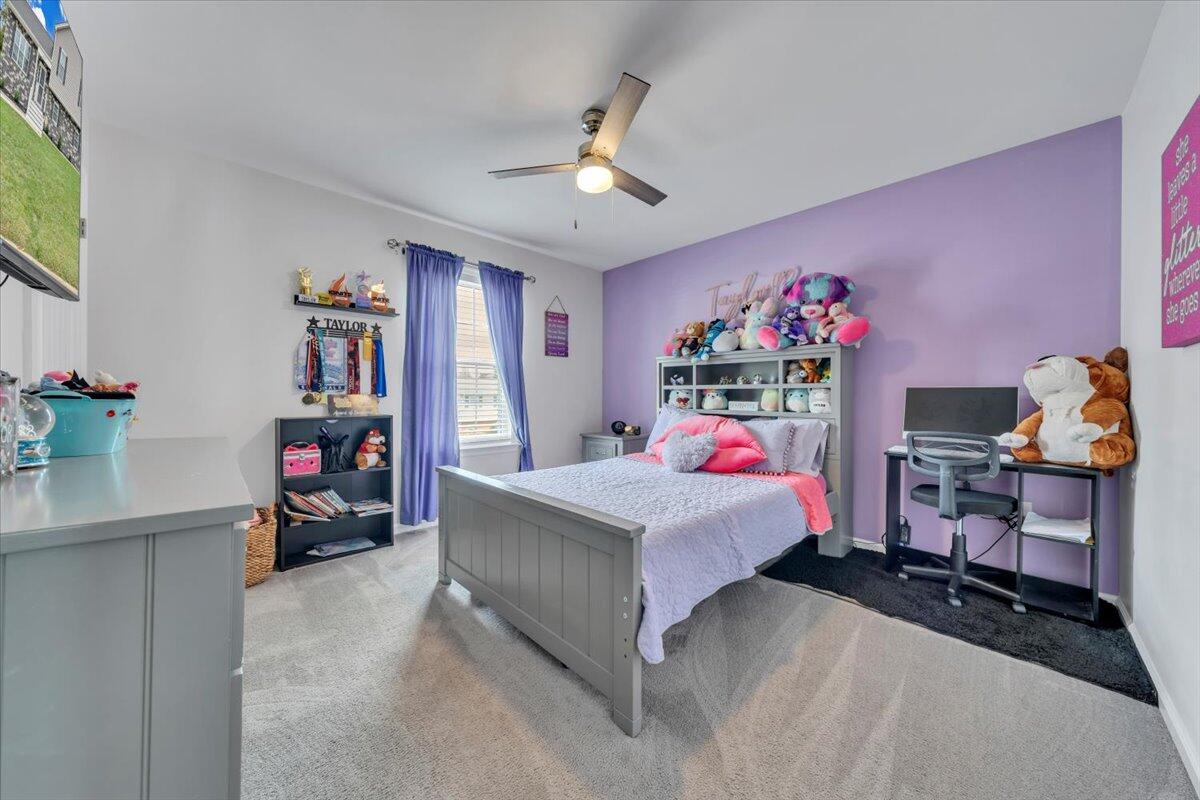 4018 Hazelridge RD NW