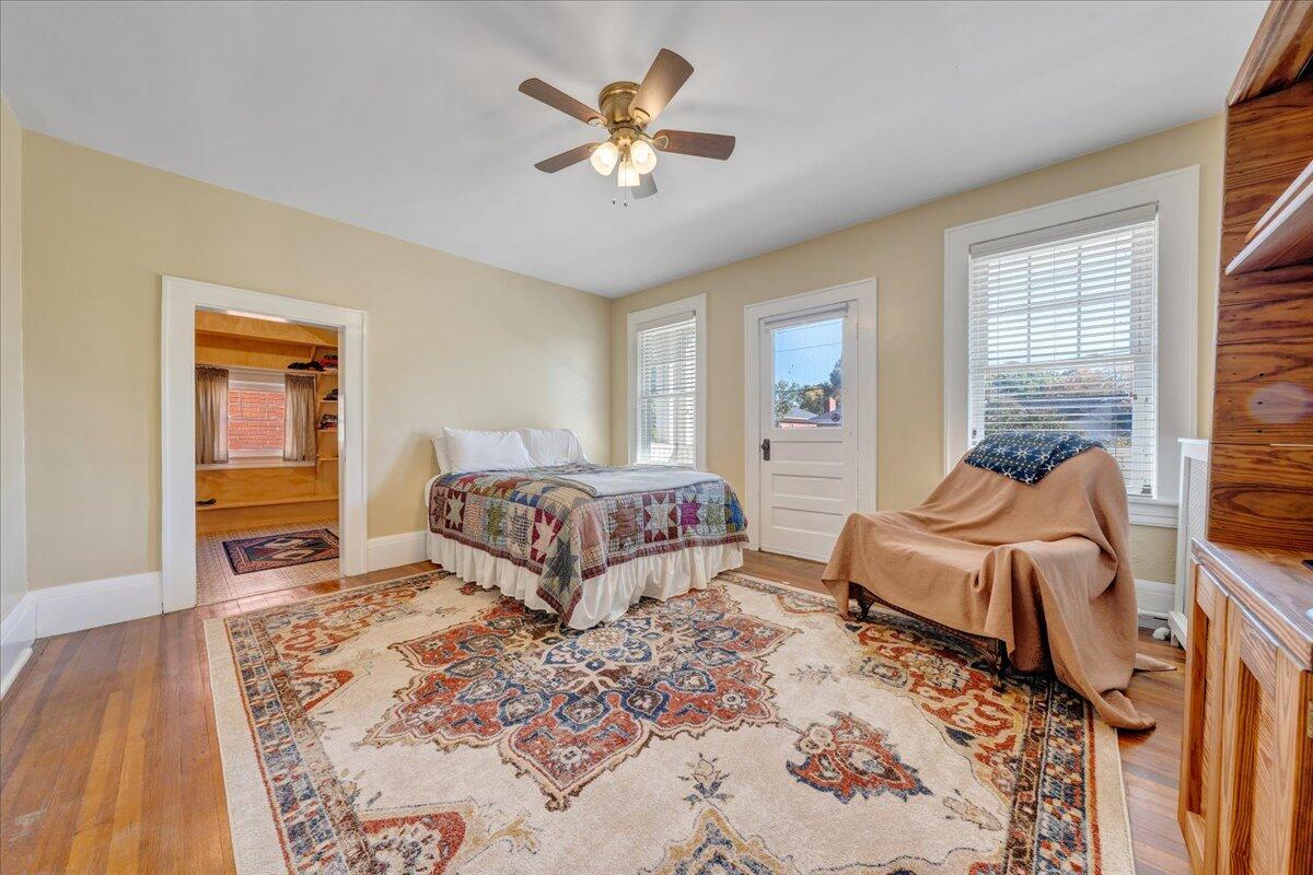 1515 Westover AVE SW