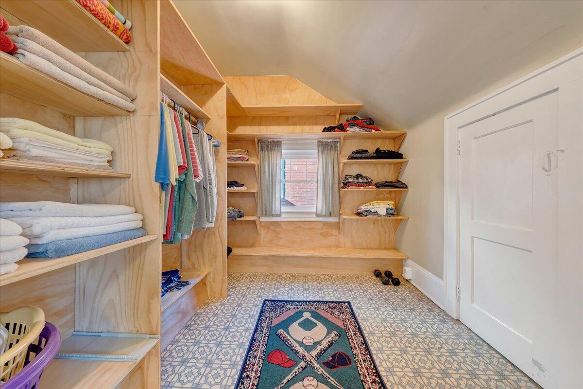 1515 Westover AVE SW