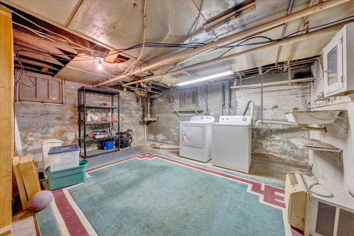 1515 Westover AVE SW