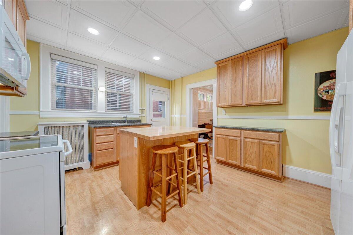 1515 Westover AVE SW