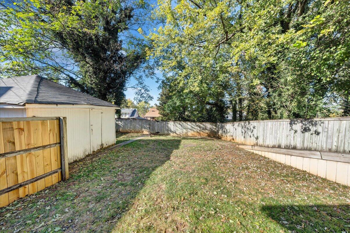 1515 Westover AVE SW