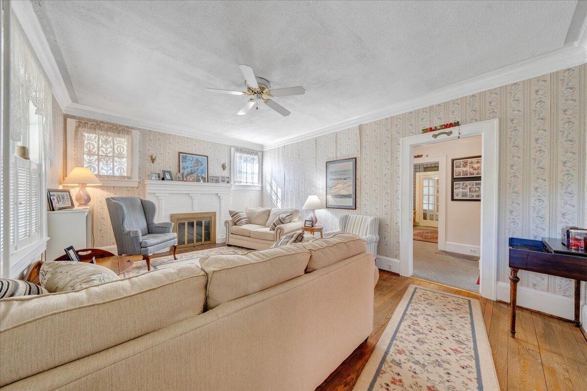 1515 Westover AVE SW