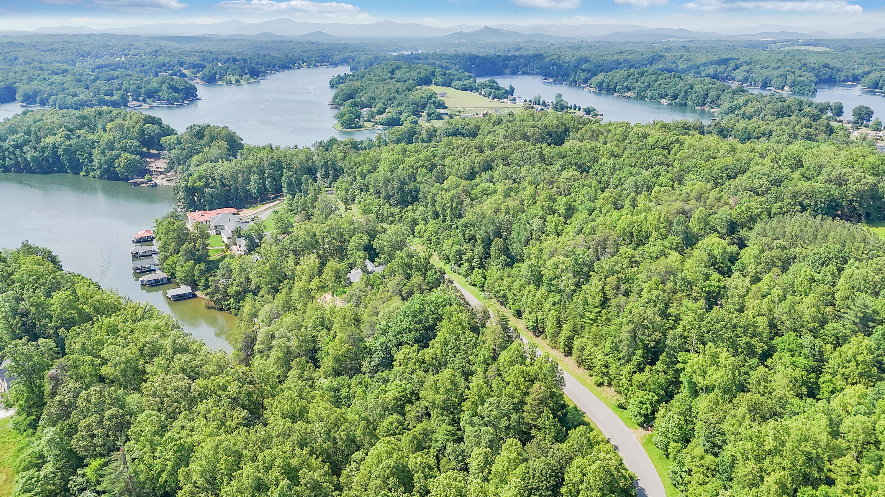 Lot 12 Watchtower DR