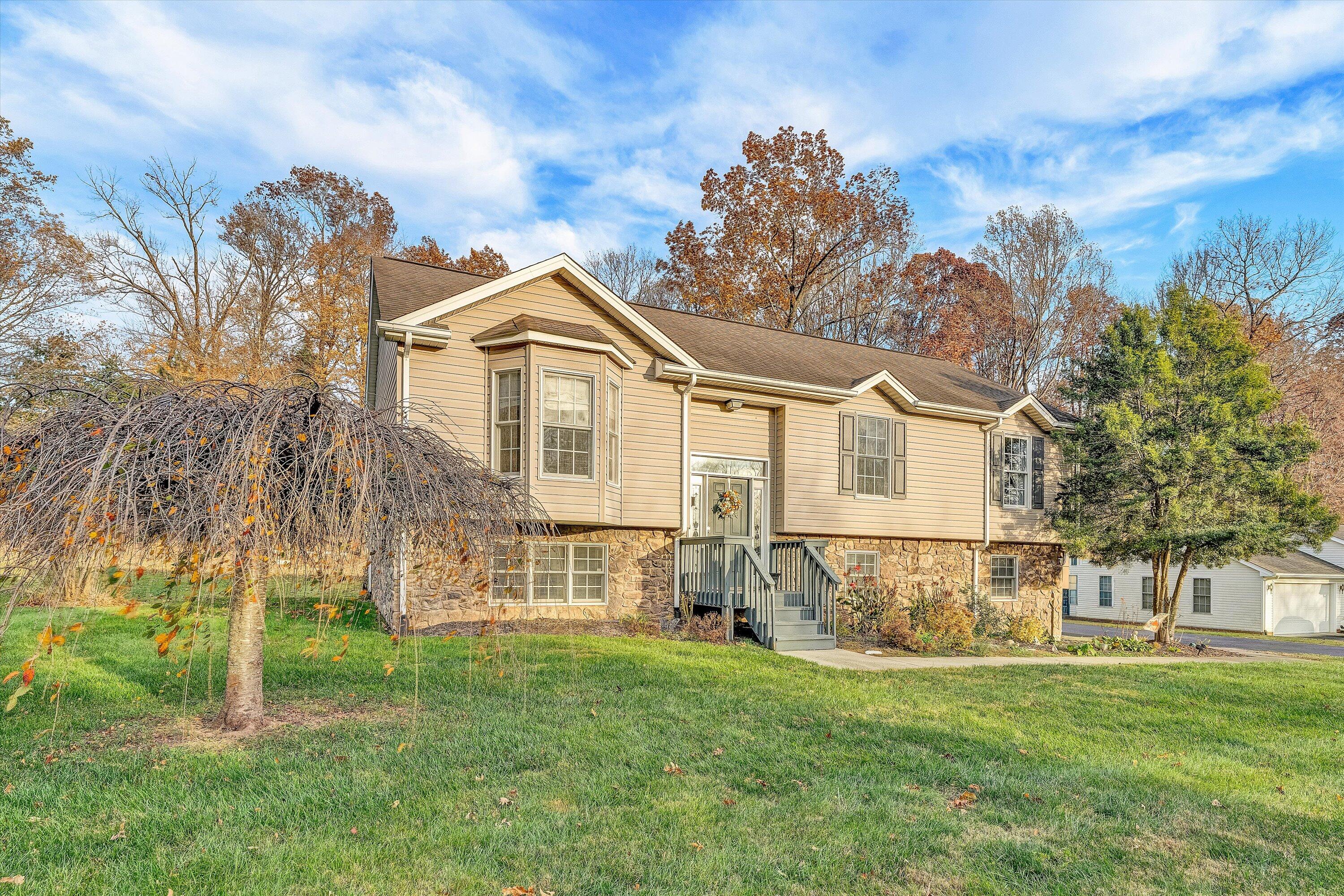 826 Coyner Springs RD