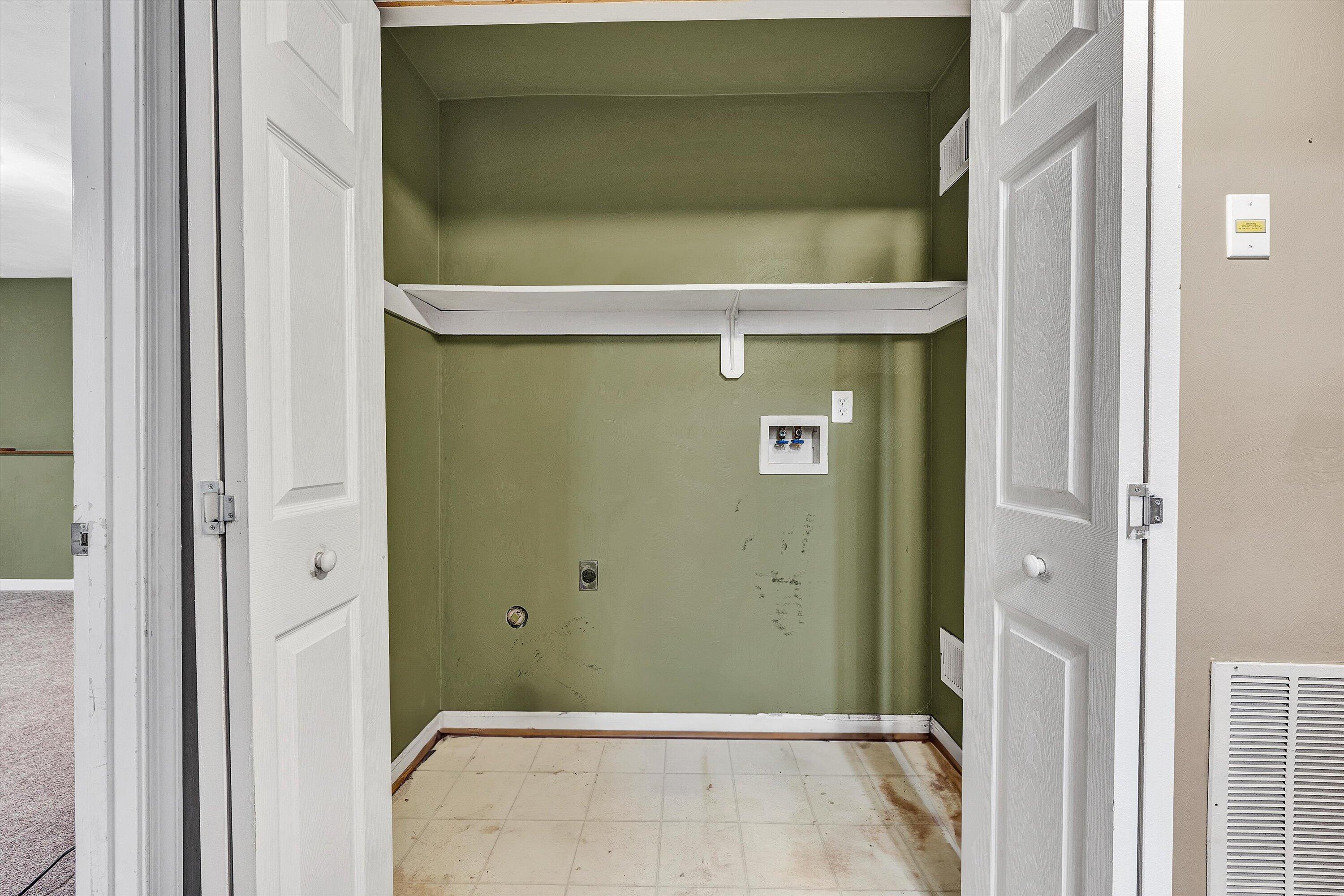 826 Coyner Springs RD