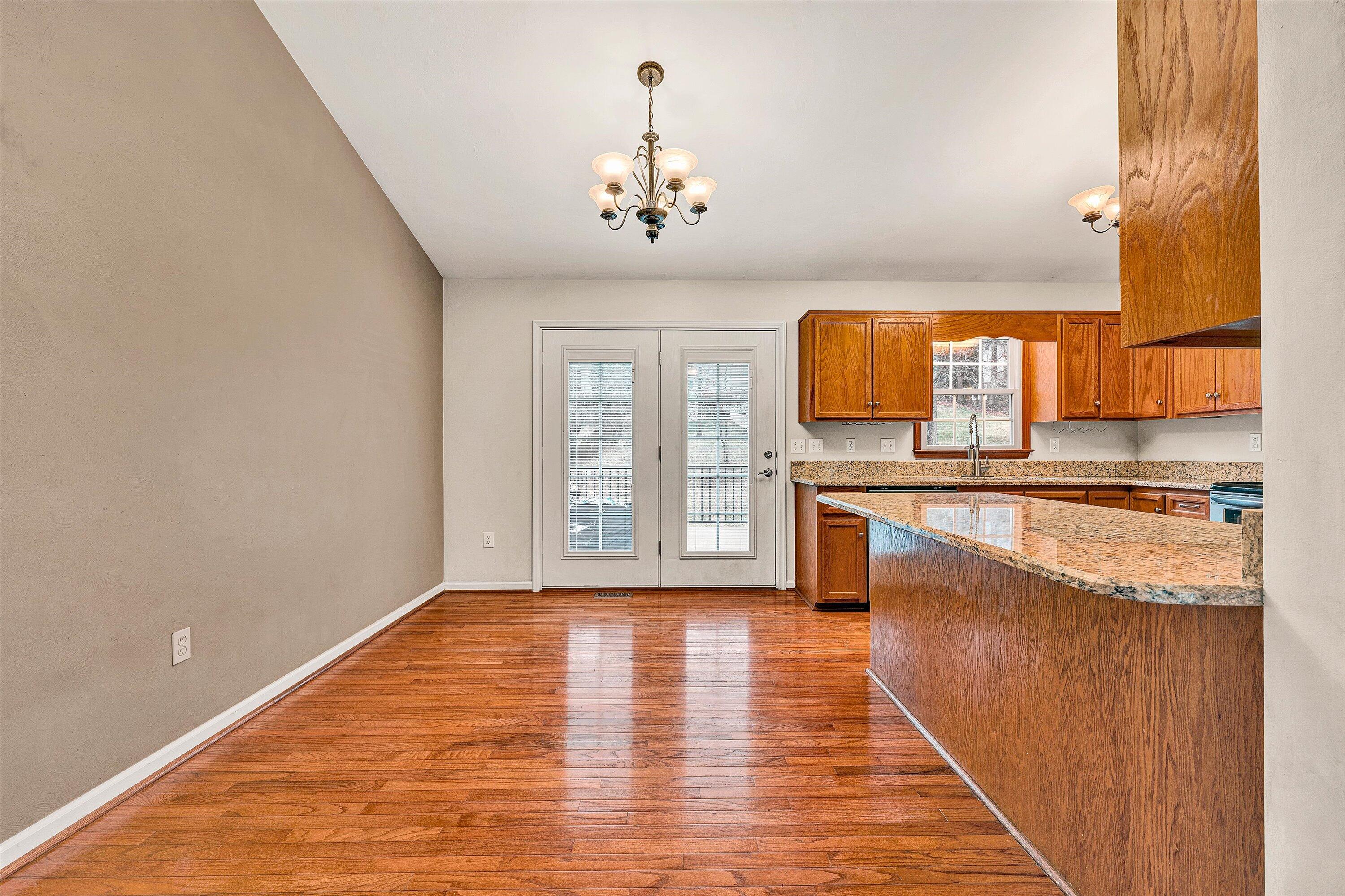 826 Coyner Springs RD