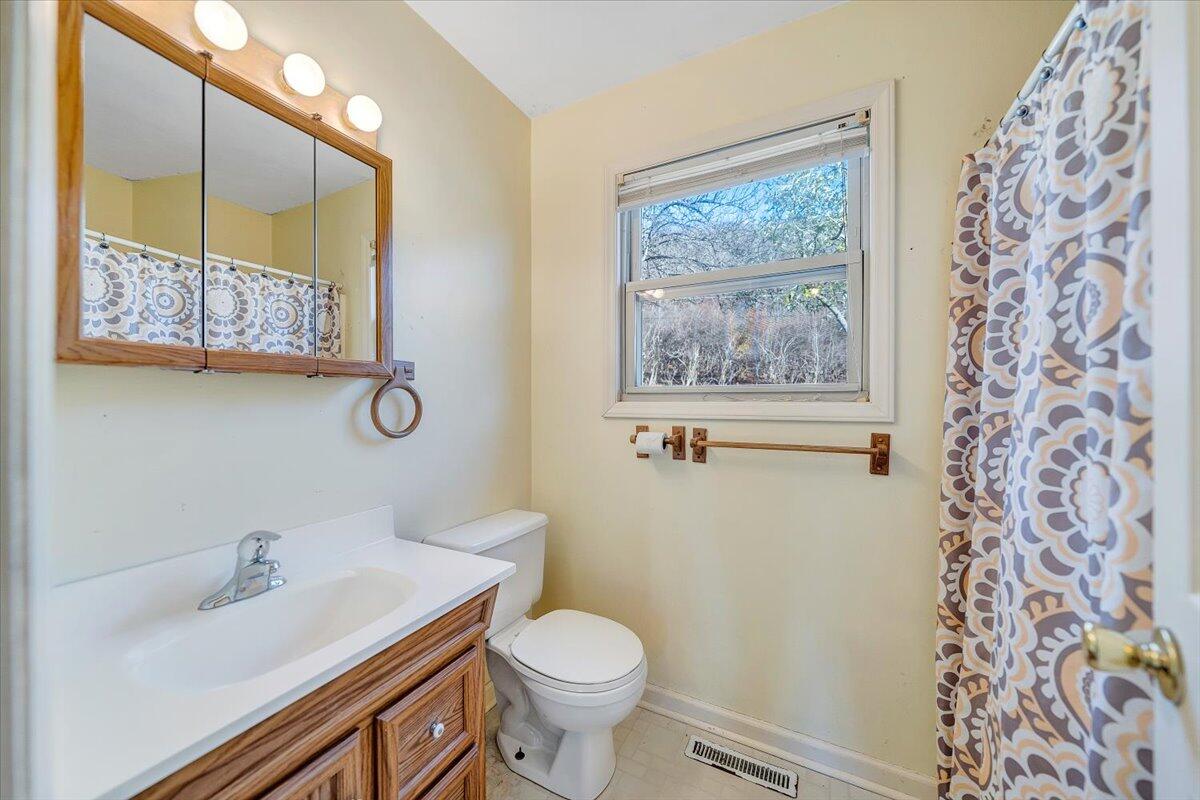 4902 Old Mountain RD NE