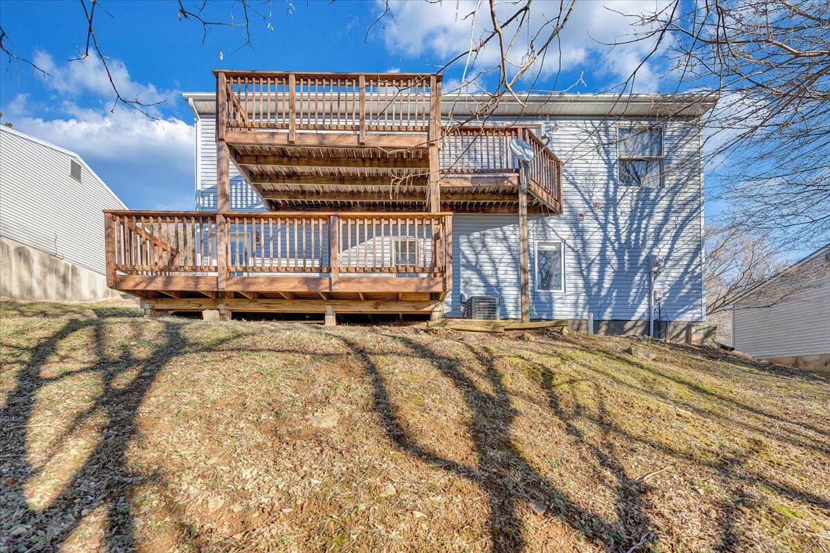 4902 Old Mountain RD NE