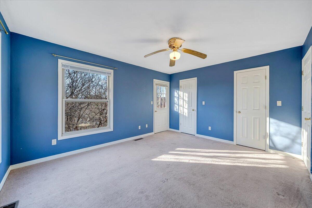 4902 Old Mountain RD NE