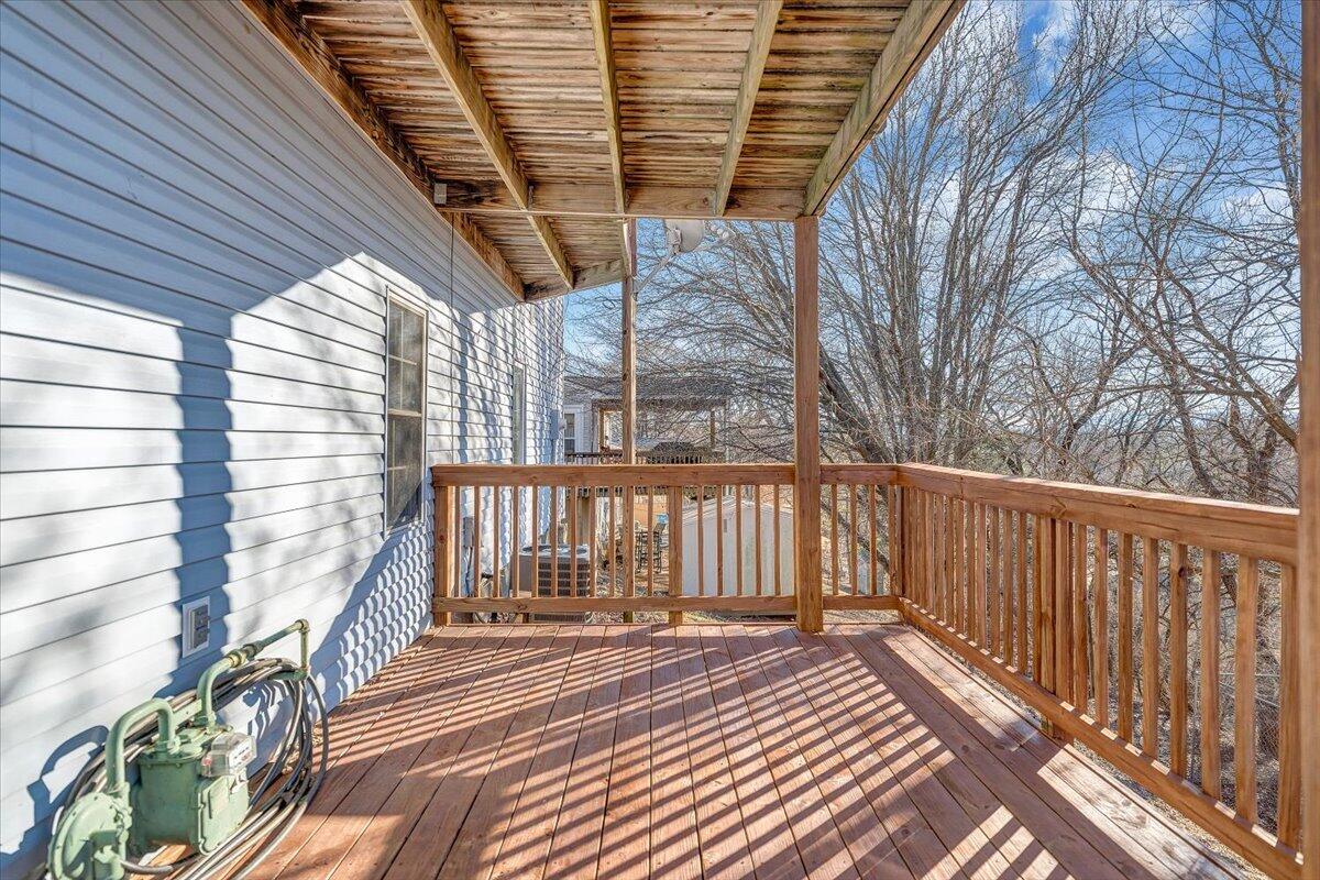 4902 Old Mountain RD NE