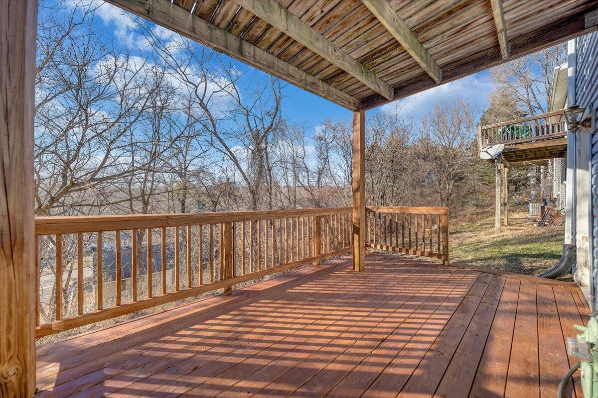 4902 Old Mountain RD NE