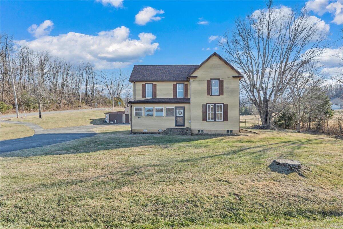 5402 Roanoke RD