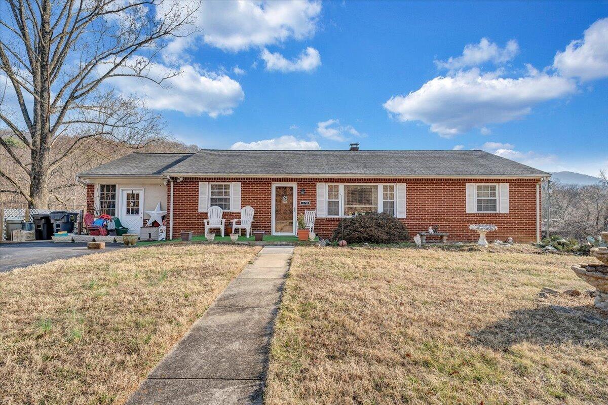 378 Archway RD