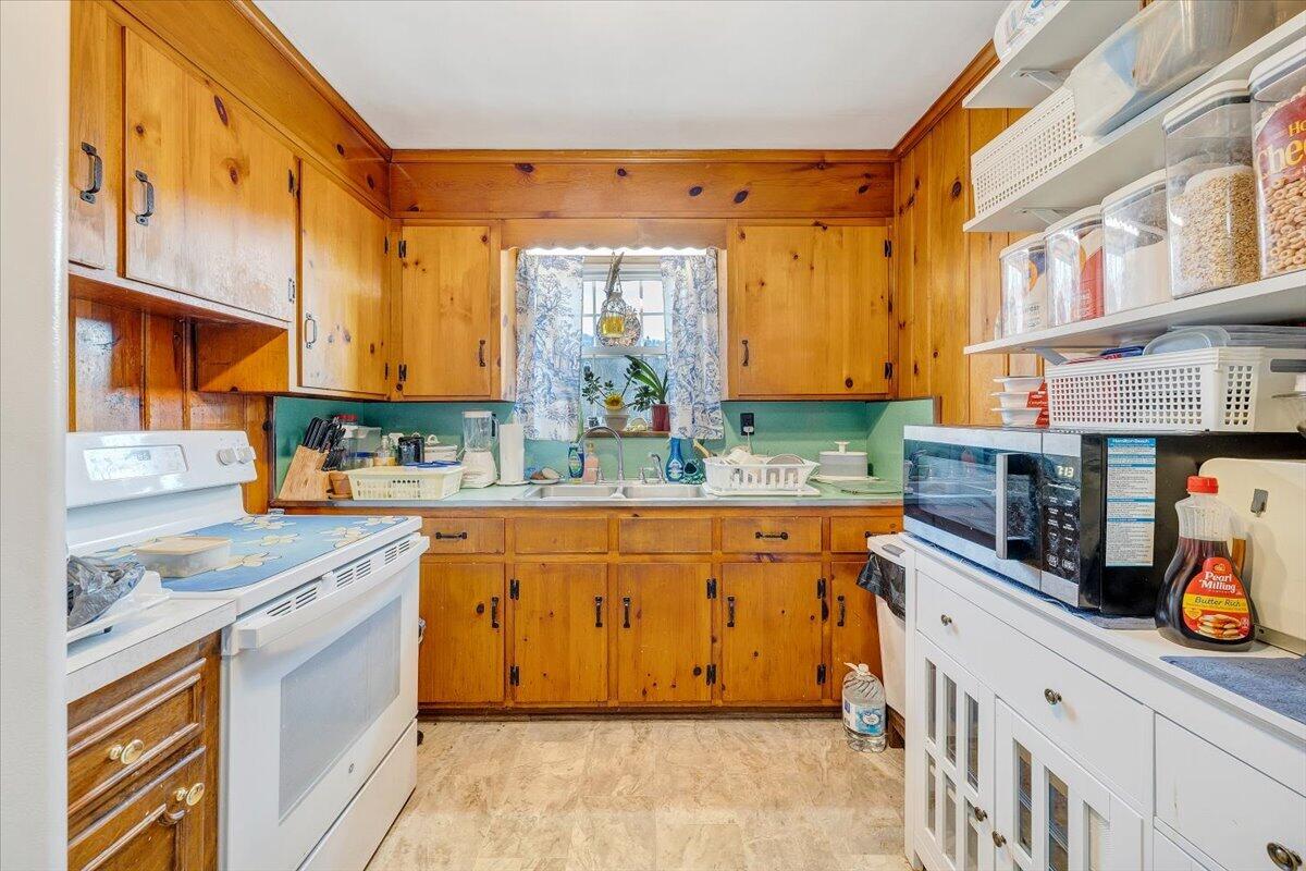 378 Archway RD
