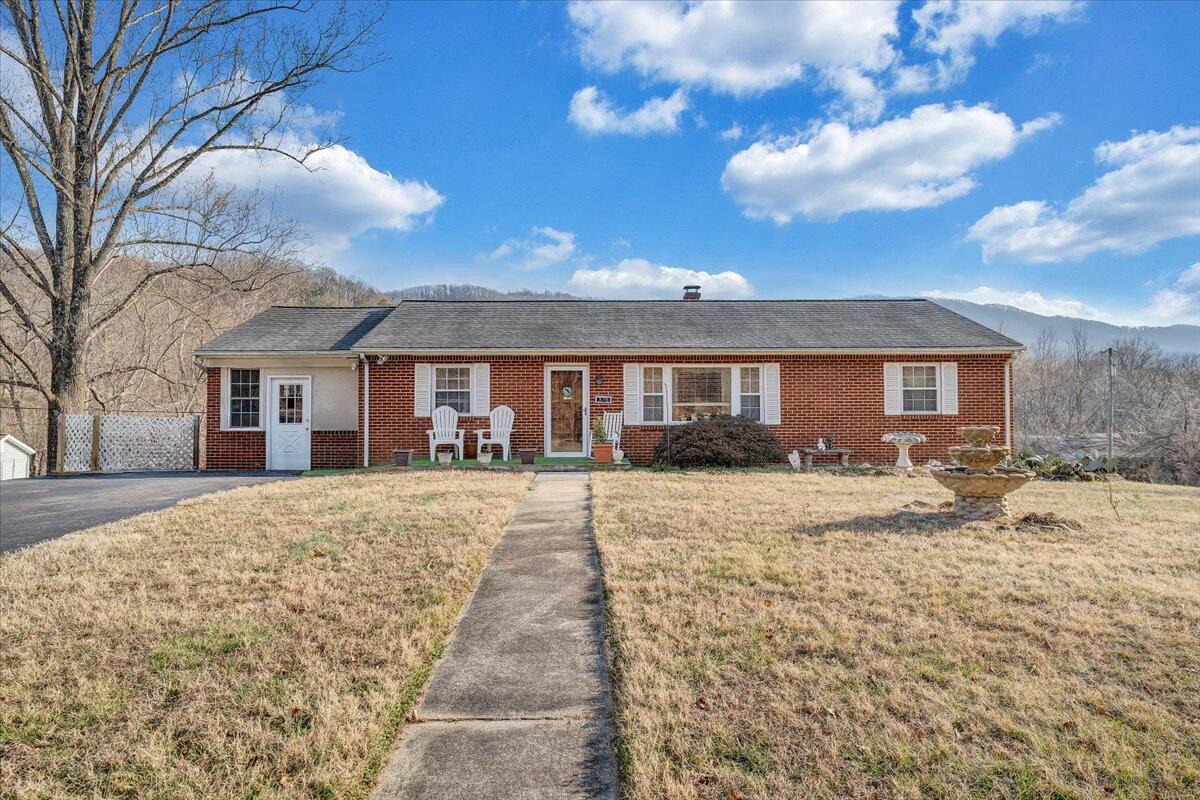 378 Archway RD