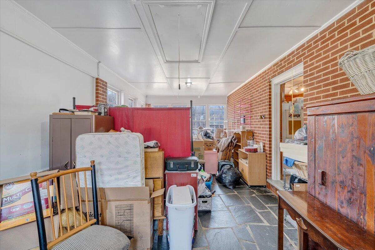 378 Archway RD