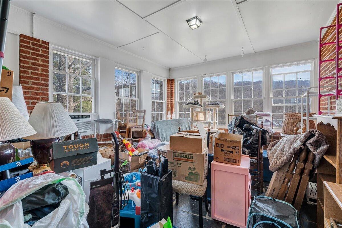 378 Archway RD