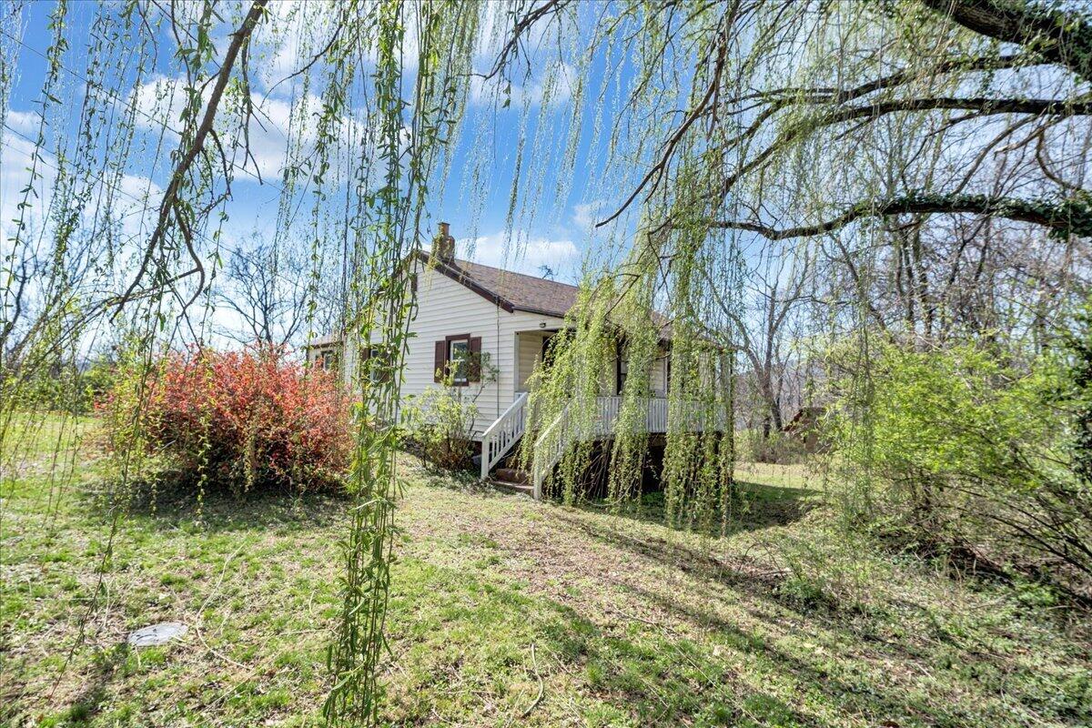 1433 Gladstone AVE SE