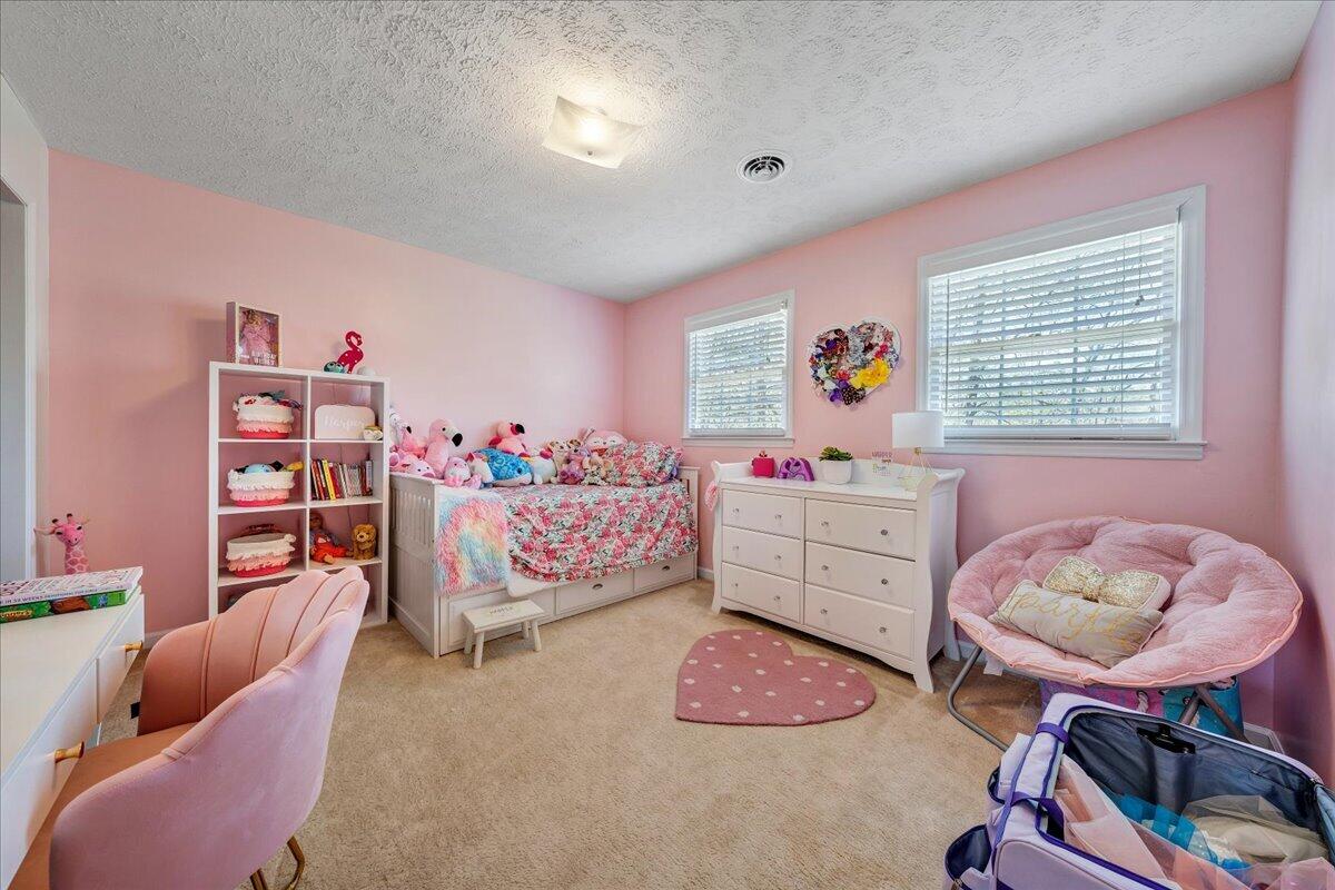 310 Sammys RD