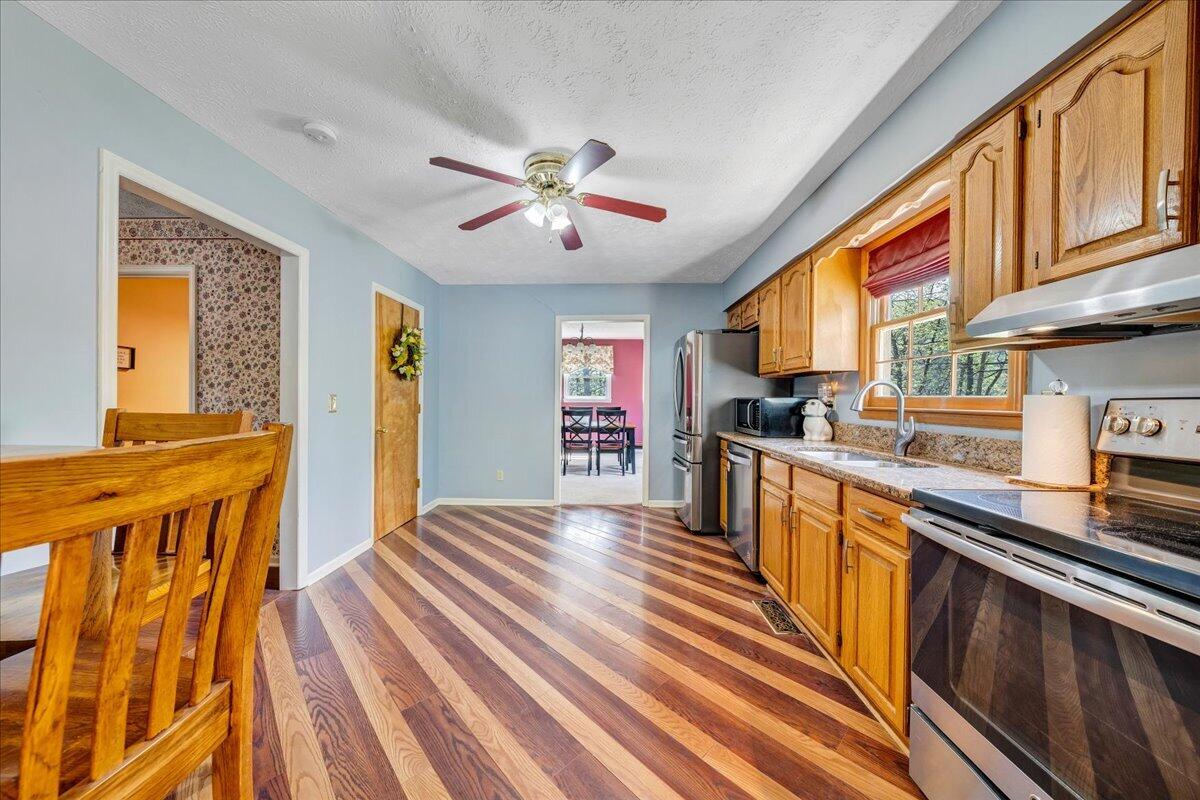 310 Sammys RD