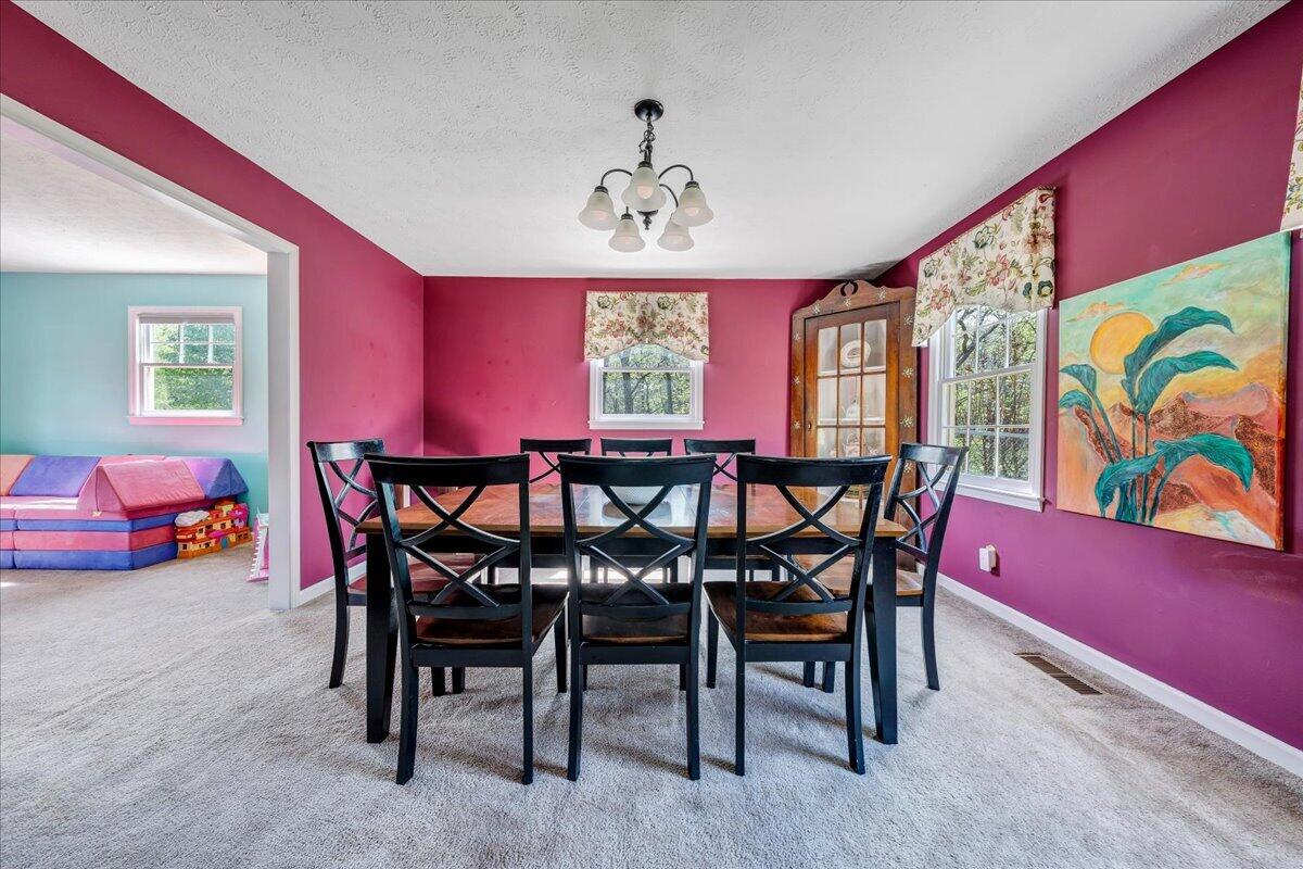 310 Sammys RD
